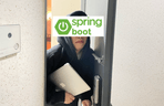 Thumbnail image of the 옆집 개발자와 같이 진짜 이해하며 만들어보는 첫 Spring Boot 프로젝트