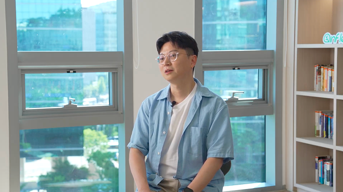 AI가 마케터의 일을 대체할 수 있는지 설명하는 양승화님의 모습 AI가 마케터의 일을 대체할 수 있는지 설명하는 양승화님의 모습
