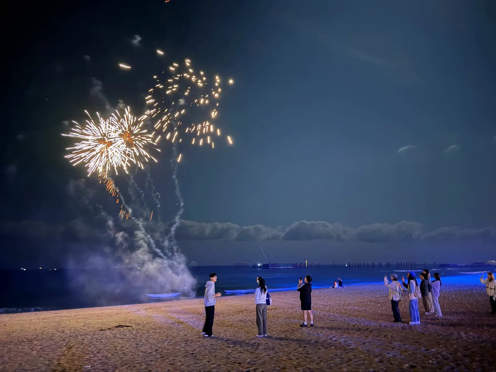 인프랩 팀 워크샵 해변 불꽃놀이