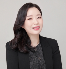 멘토 외주왕 현아 프로필